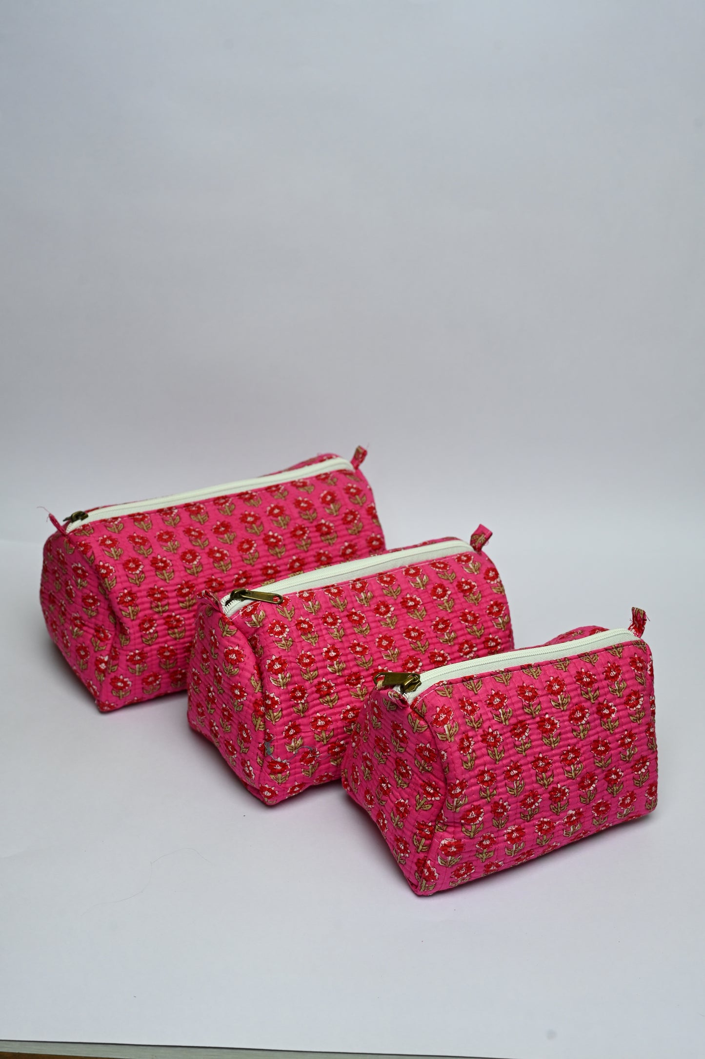 quilted multipurpose pouch (set of 3)