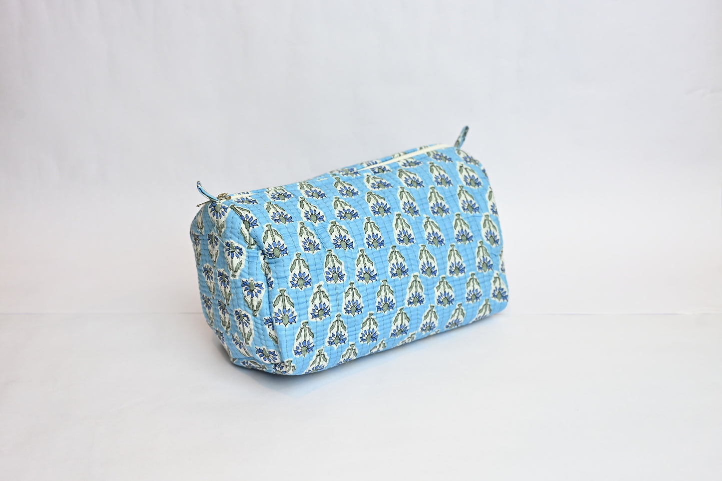 quilted multipurpose pouch (set of 3)