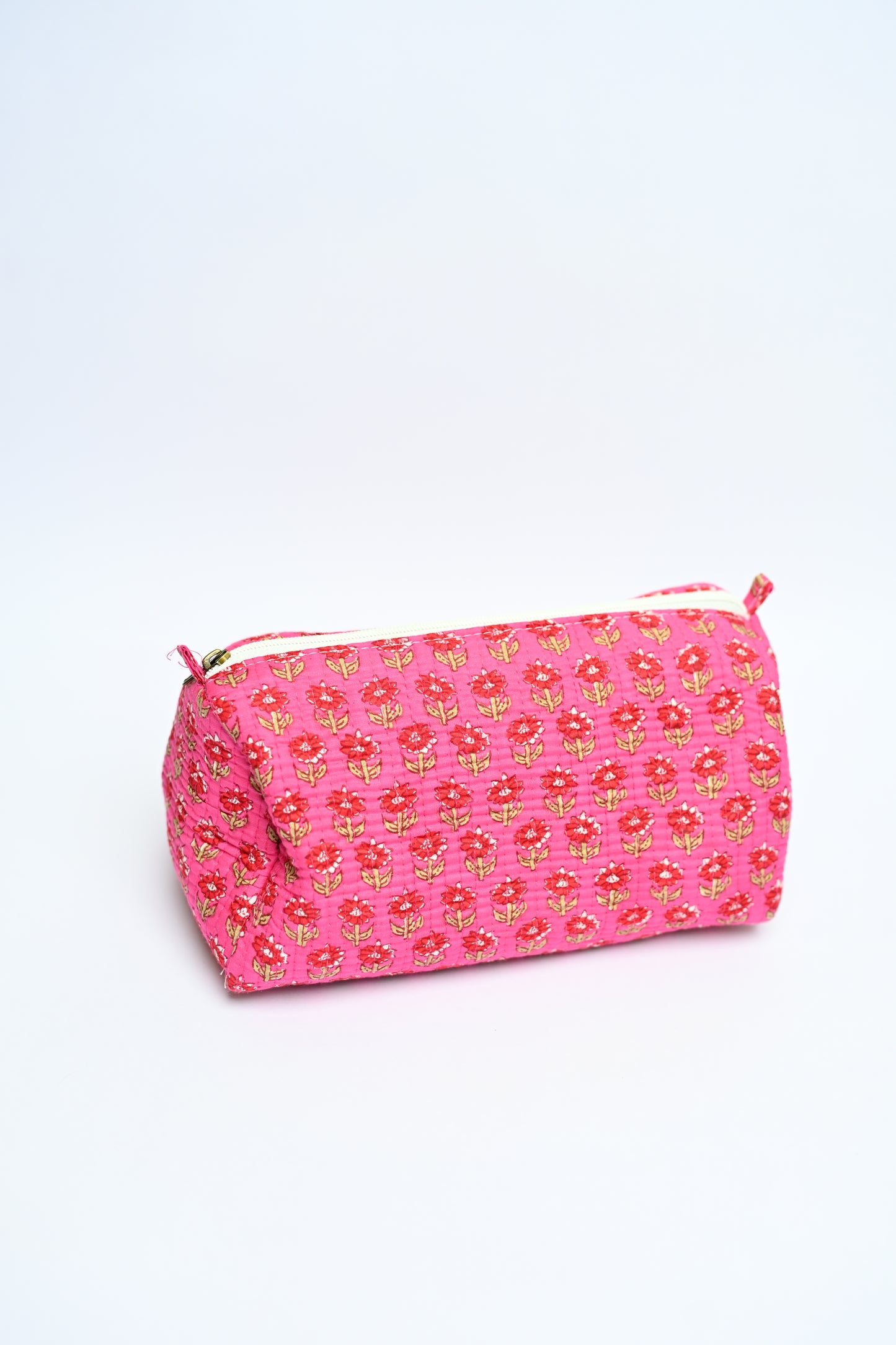 quilted multipurpose pouch (set of 3)