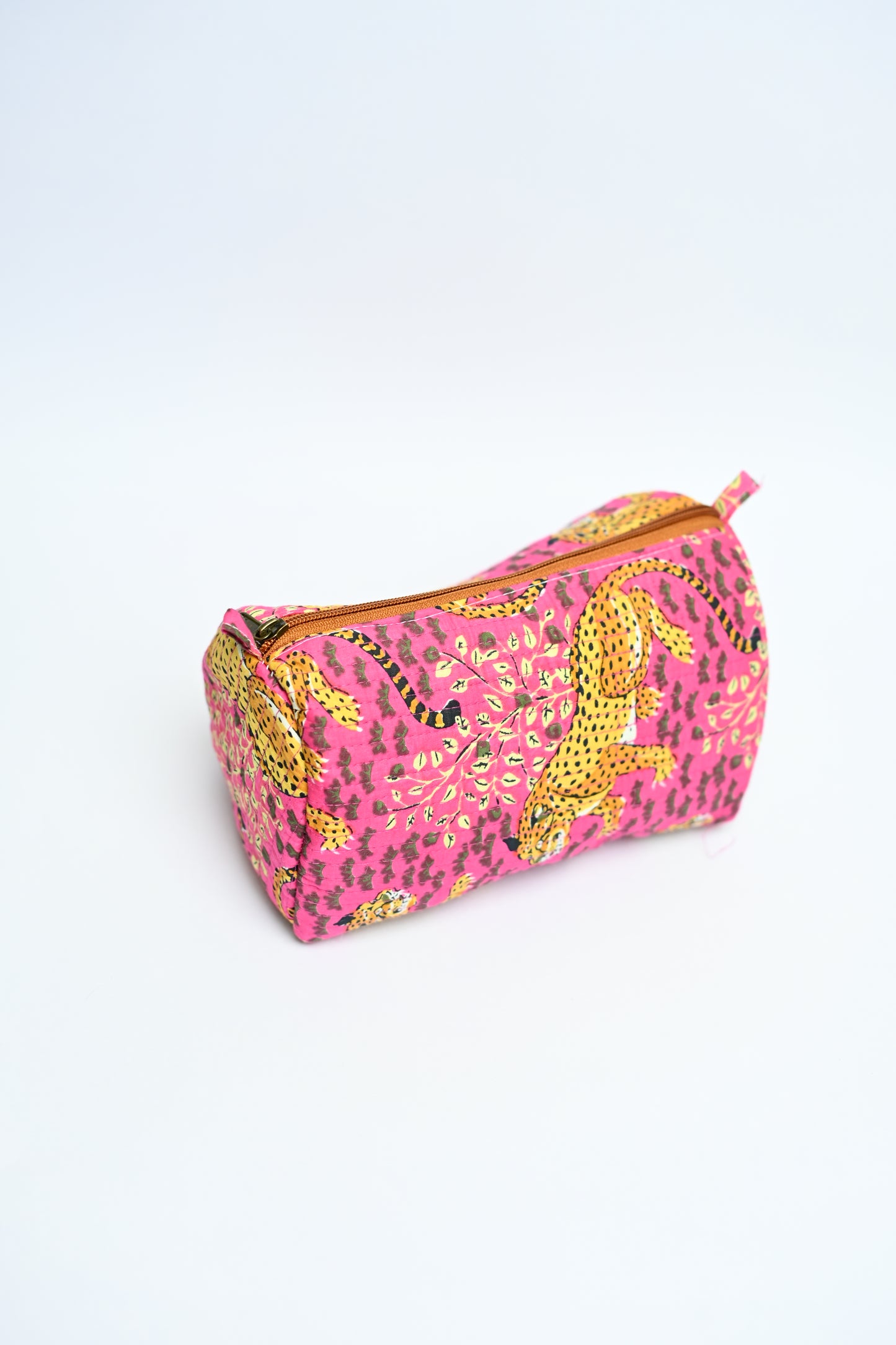 quilted multipurpose pouch (set of 3)