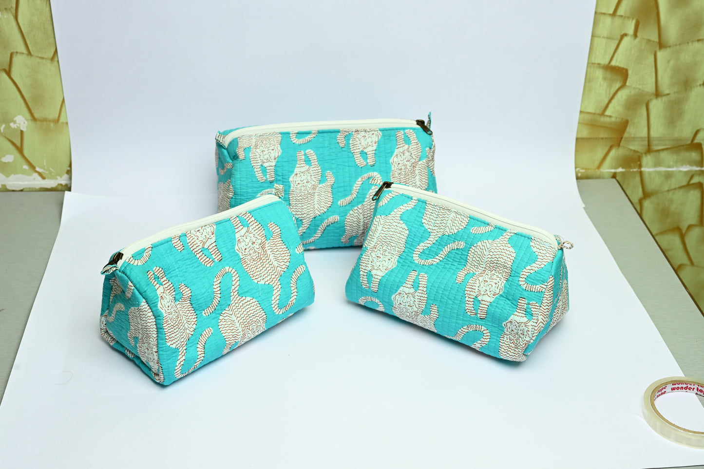 quilted multipurpose pouch (set of 3)