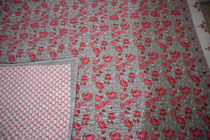 BLOCK BIRD HANDLOOK DOUBLE LARGE TNT QUILTED BEDCOVER
