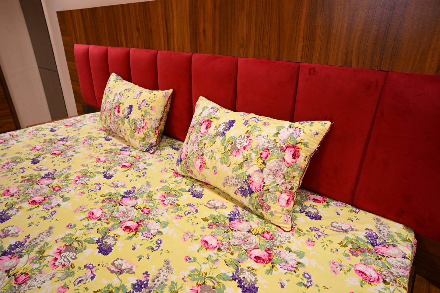 NATURE ART DOUBLE LARGE BEDSHEETS  BY BLUE BIRD