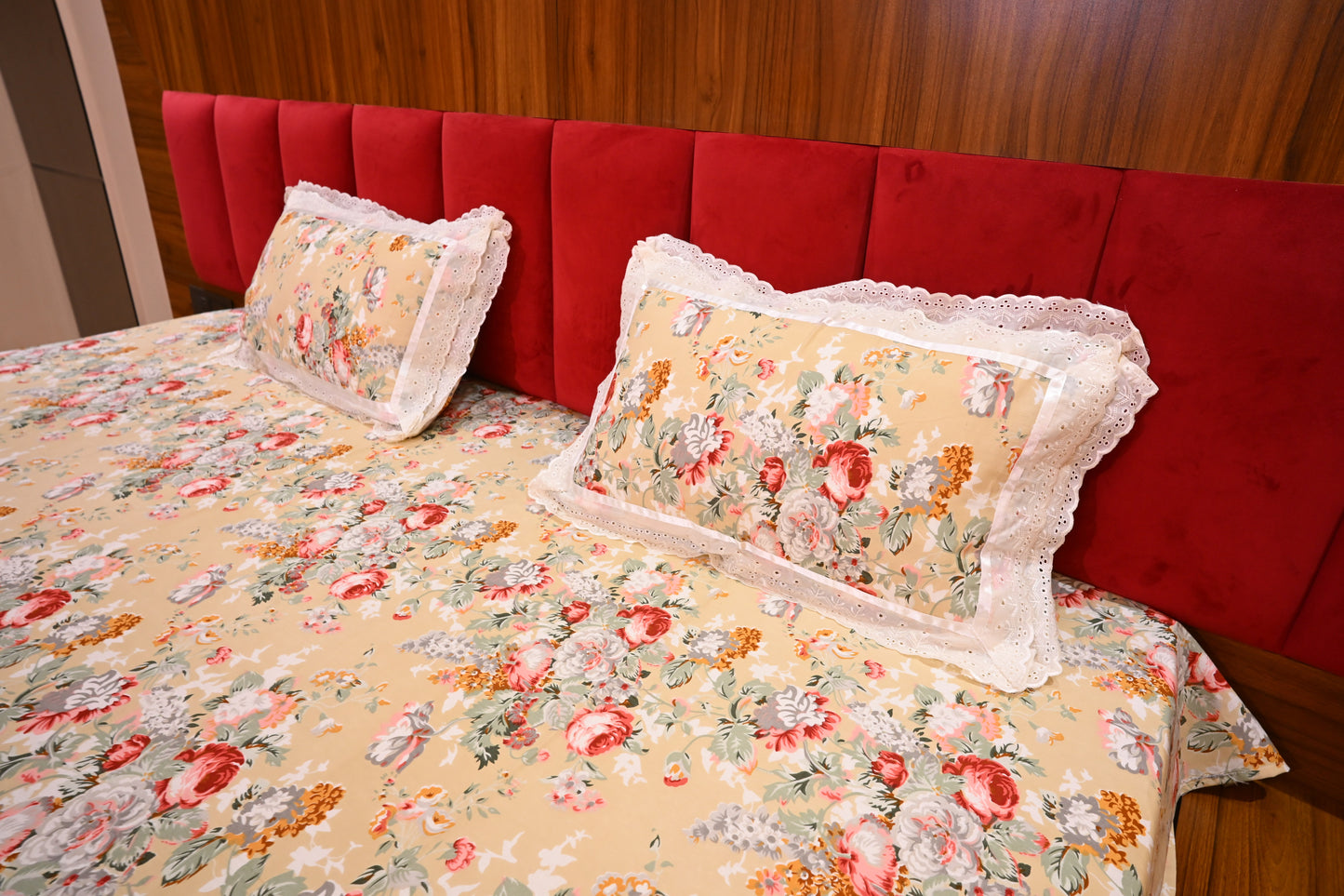 NATURE ART DOUBLE LARGE BEDSHEETS  BY BLUE BIRD