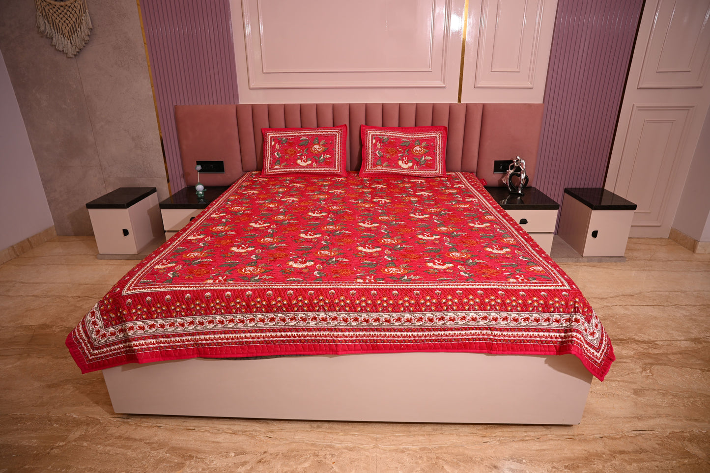 BLOCK BIRD HANDLOOK DOUBLE LARGE QUILTED BEDCOVERS (Reverseable)
