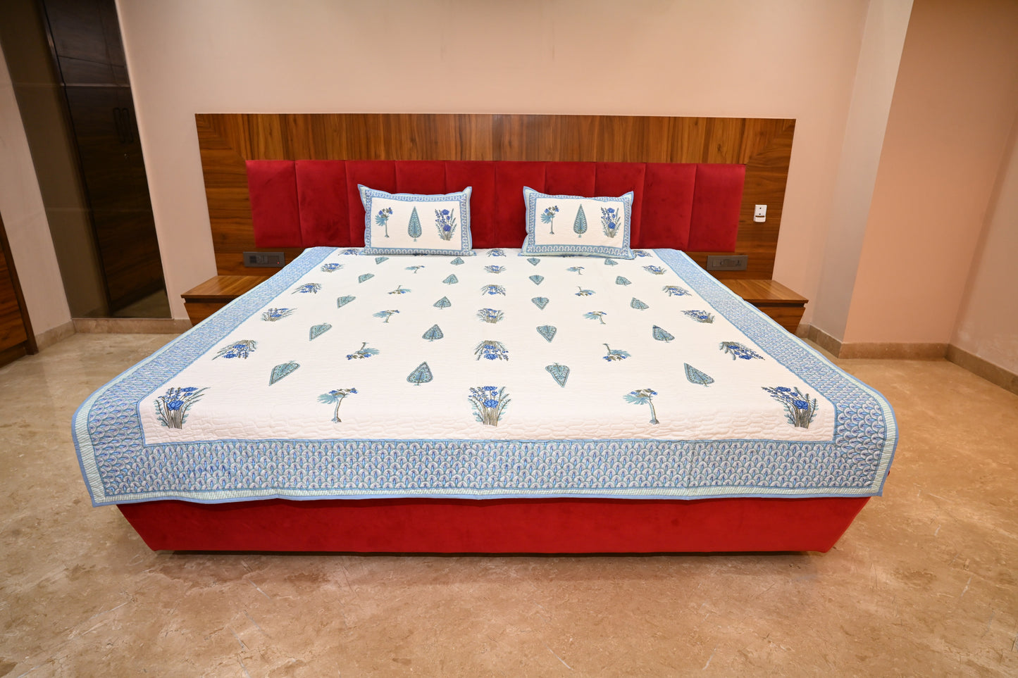 NATURE ART DOUBLE LARGE BEDSHEETS  BY BLUE BIRD
