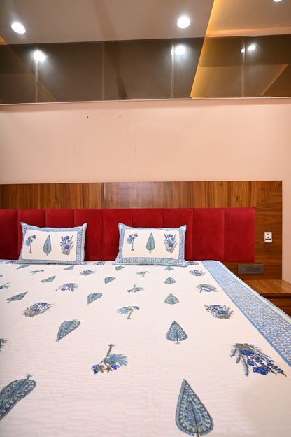 NATURE ART DOUBLE LARGE BEDSHEETS  BY BLUE BIRD
