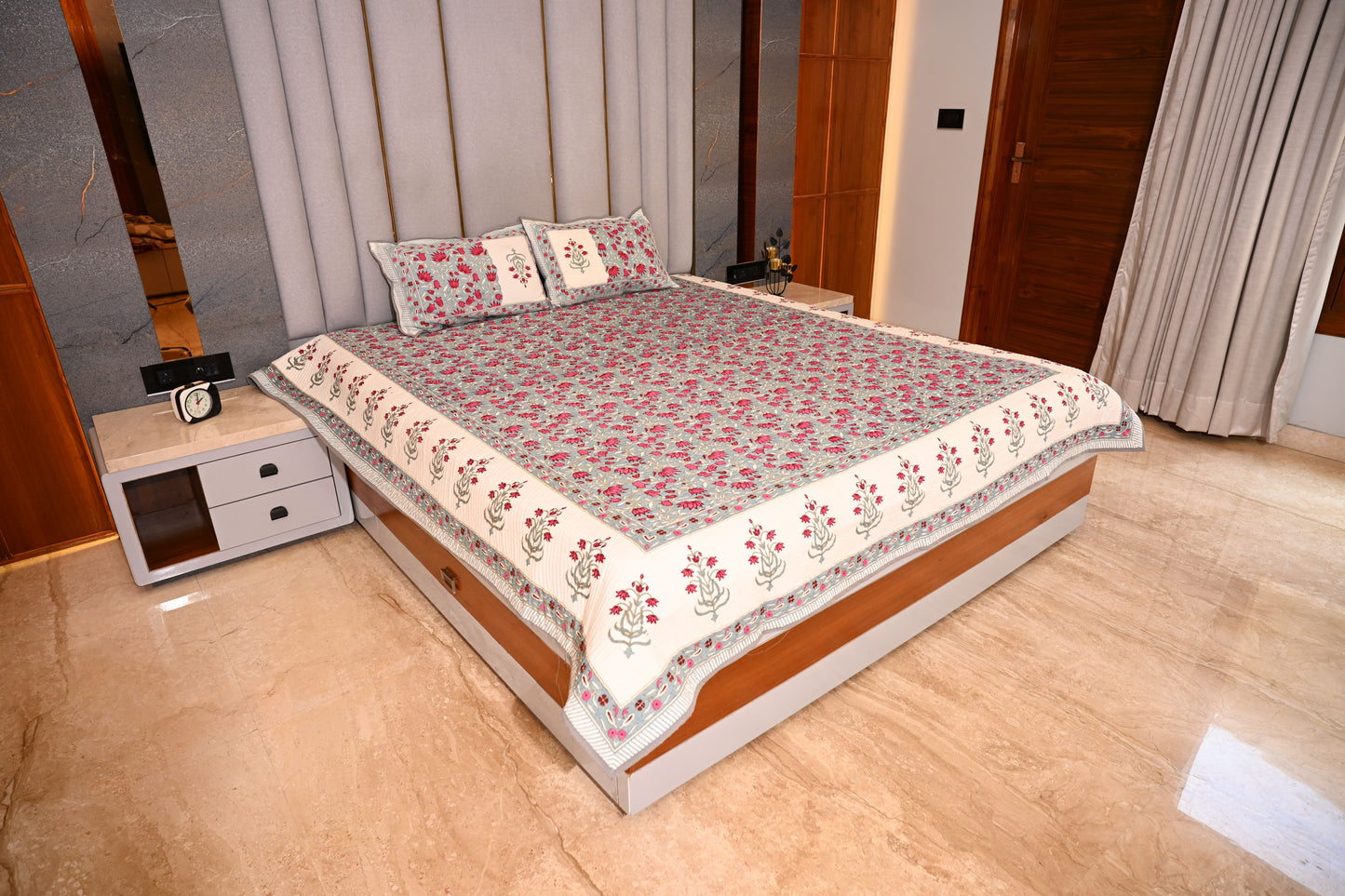 BLOCK BIRD HANDLOOK DOUBLE LARGE TNT JUTE BEDCOVER