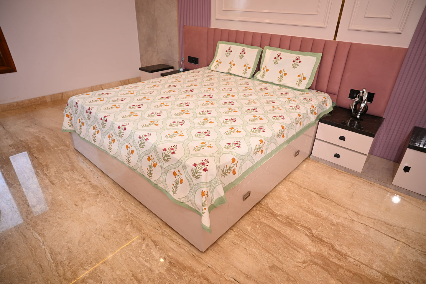 BLOCK BIRD HANDLOOK DOUBLE LARGE BEDSHEETS