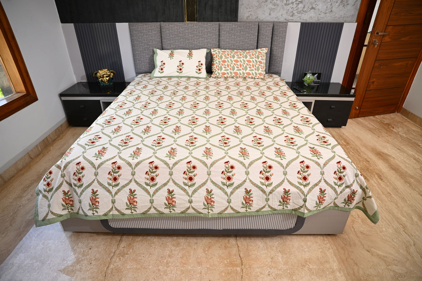BLOCK BIRD HANDLOOK DOUBLE LARGE BEDSHEETS