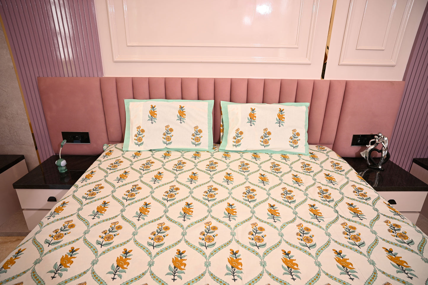 BLOCK BIRD HANDLOOK DOUBLE LARGE BEDSHEETS