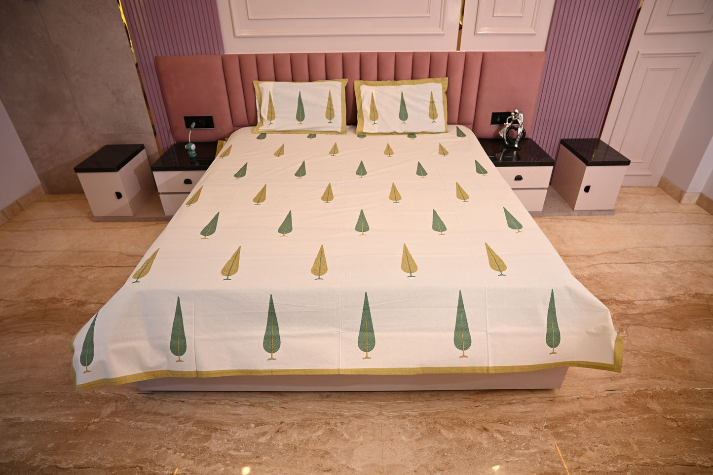 BLOCK BIRD HANDLOOK DOUBLE LARGE BEDSHEETS