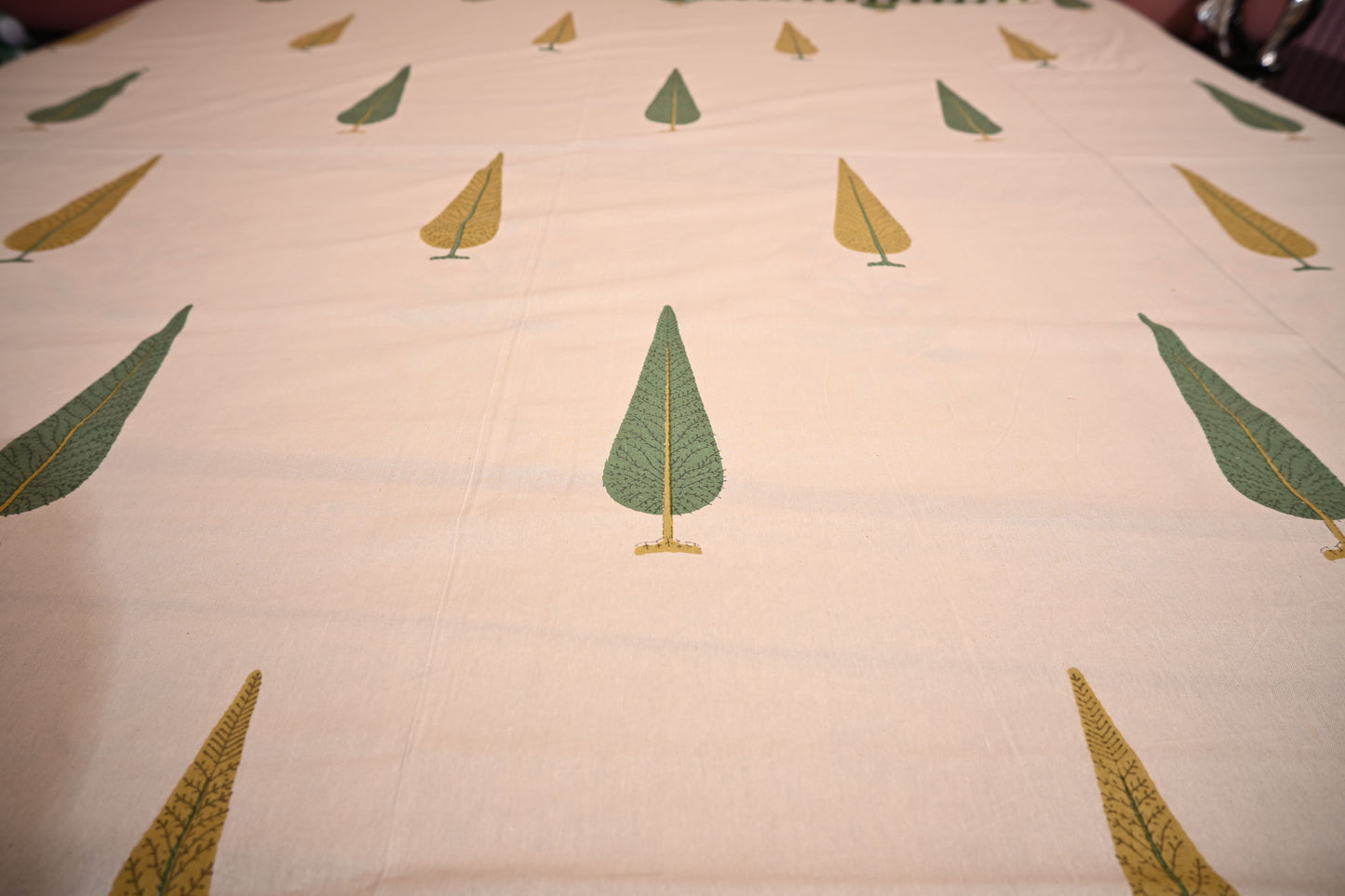 BLOCK BIRD HANDLOOK DOUBLE LARGE BEDSHEETS