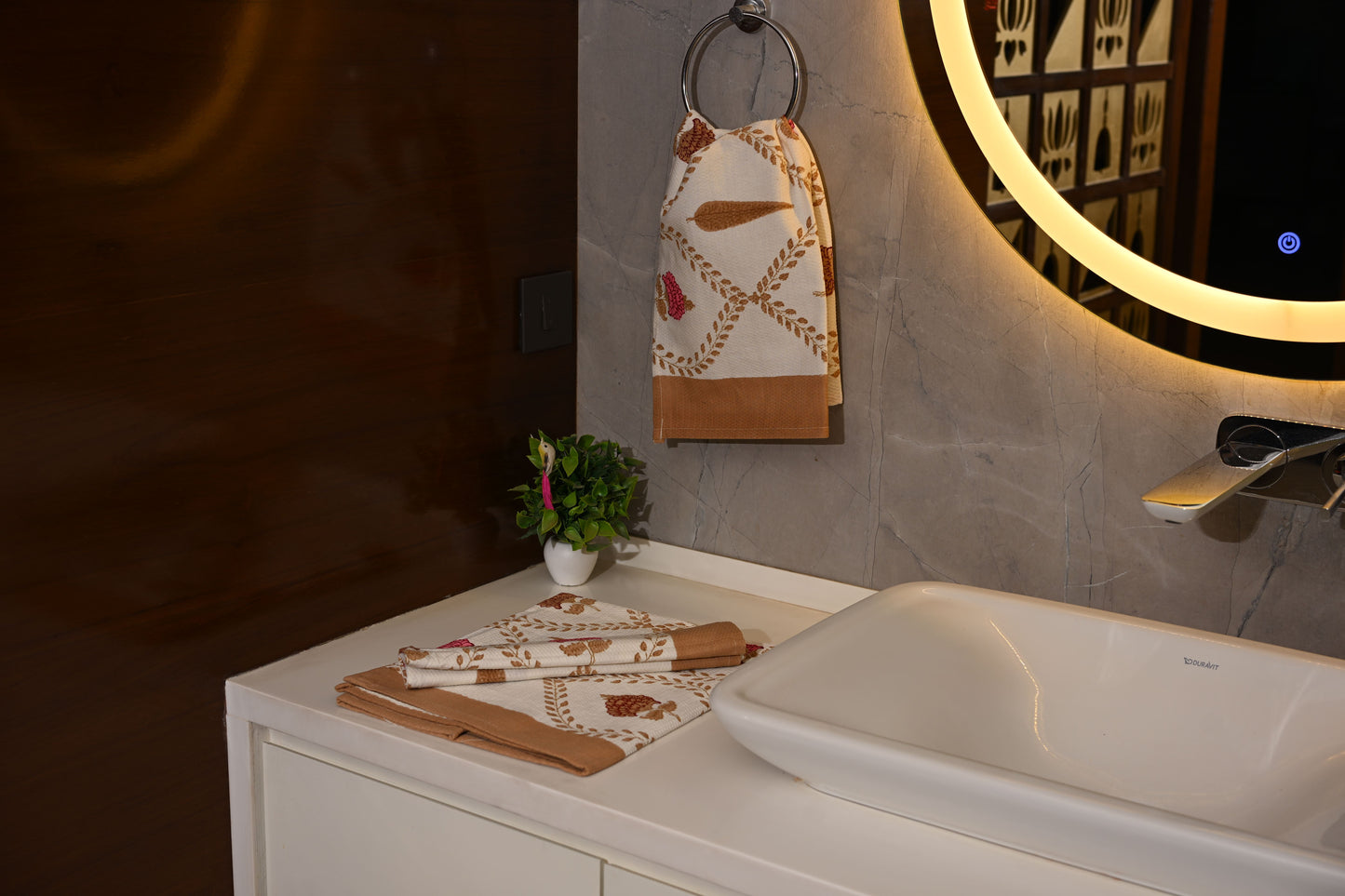 Handlook Towel Set (1+2)