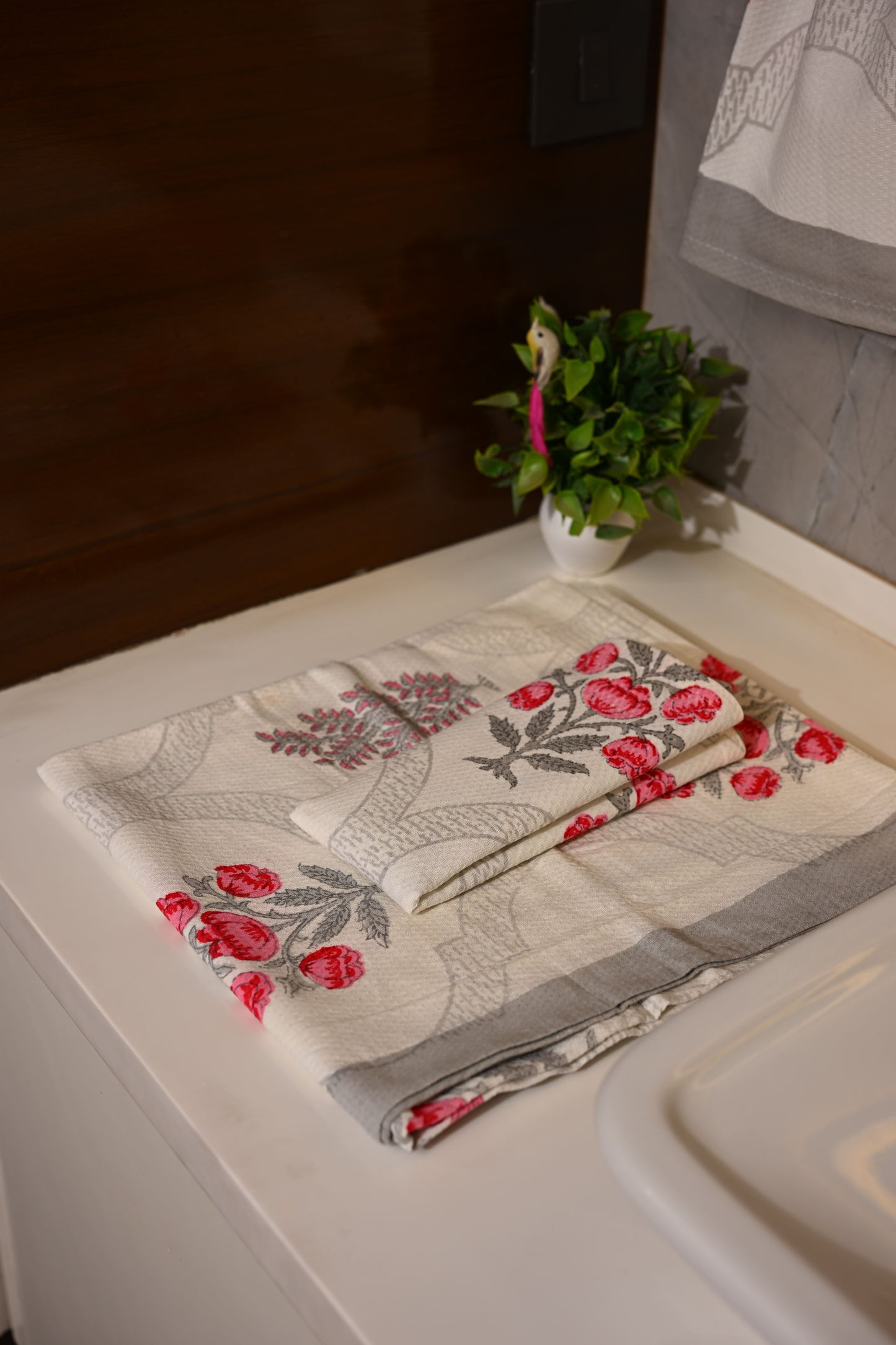 Handlook Towel Set (1+2)
