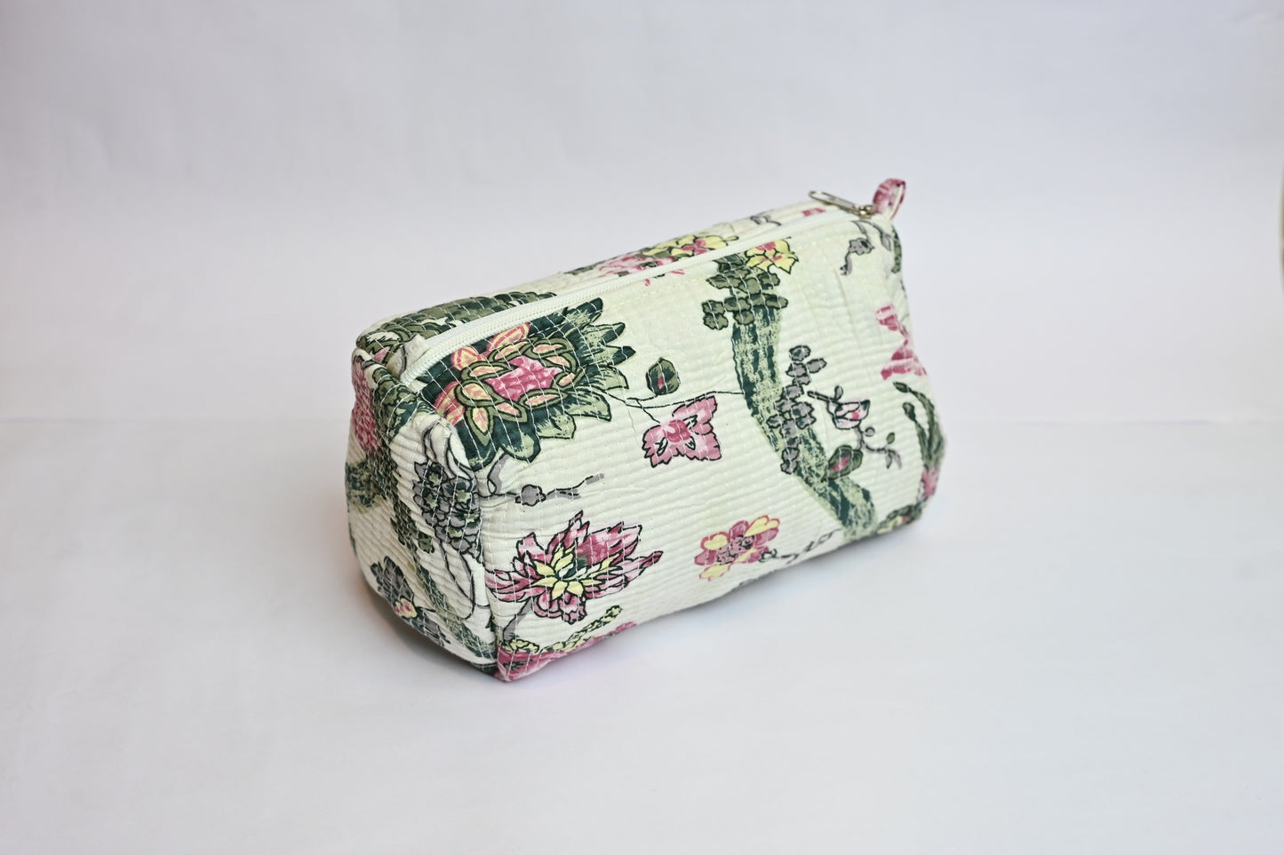 quilted multipurpose pouch (set of 3)