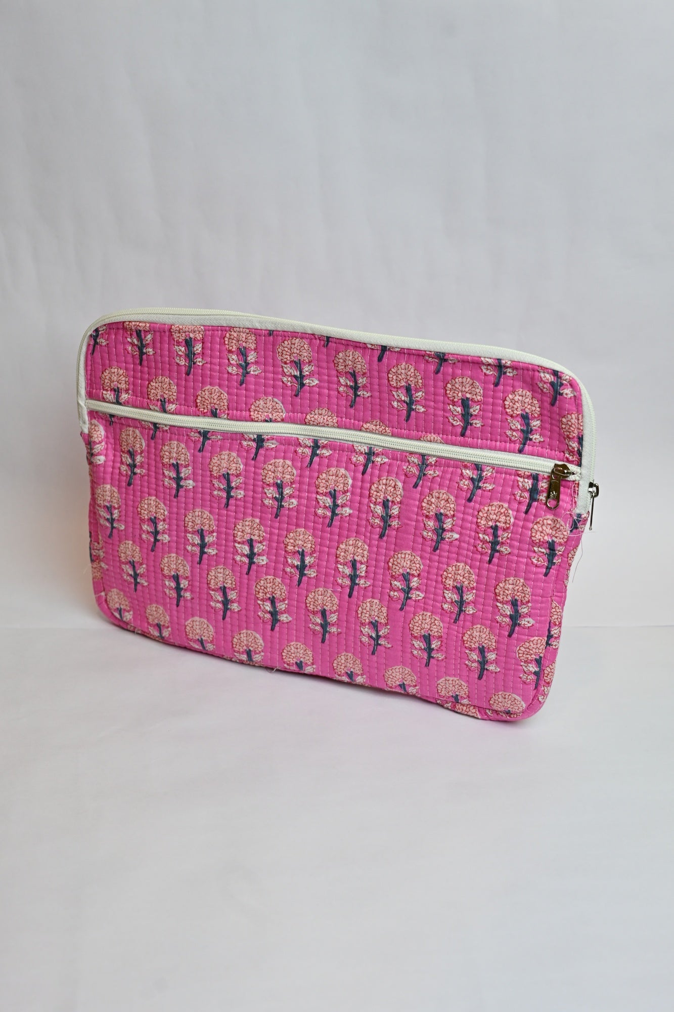 quilted laptop sleeve (13 inches)
