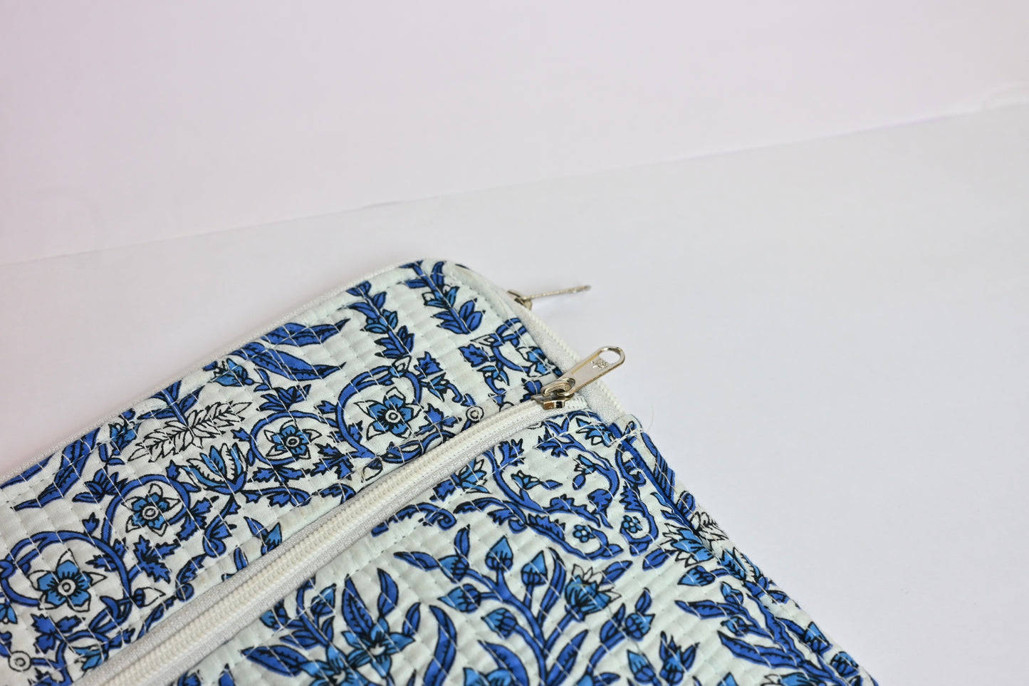 quilted laptop sleeve (13 inches)