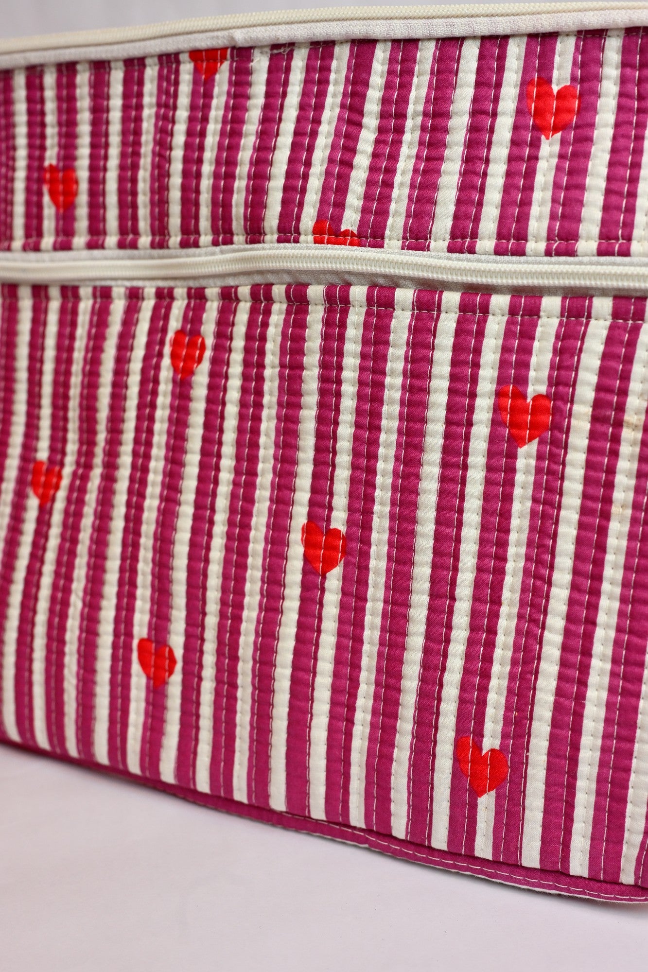 quilted laptop sleeve (13 inches)