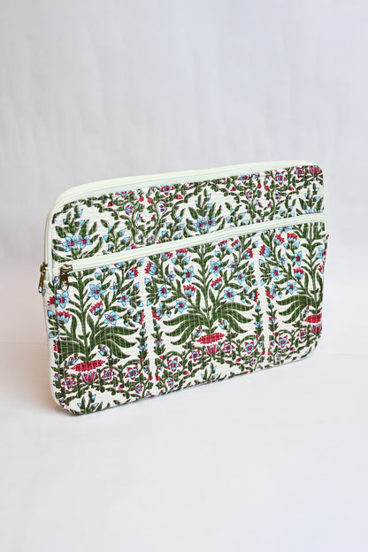 quilted laptop sleeve (13 inches)