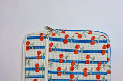 quilted laptop sleeve (13 inches)