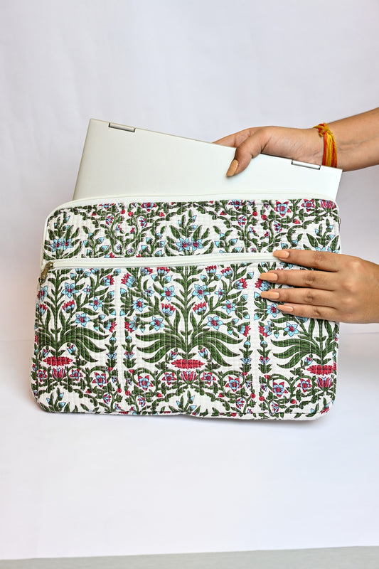 quilted laptop sleeve (13 inches)