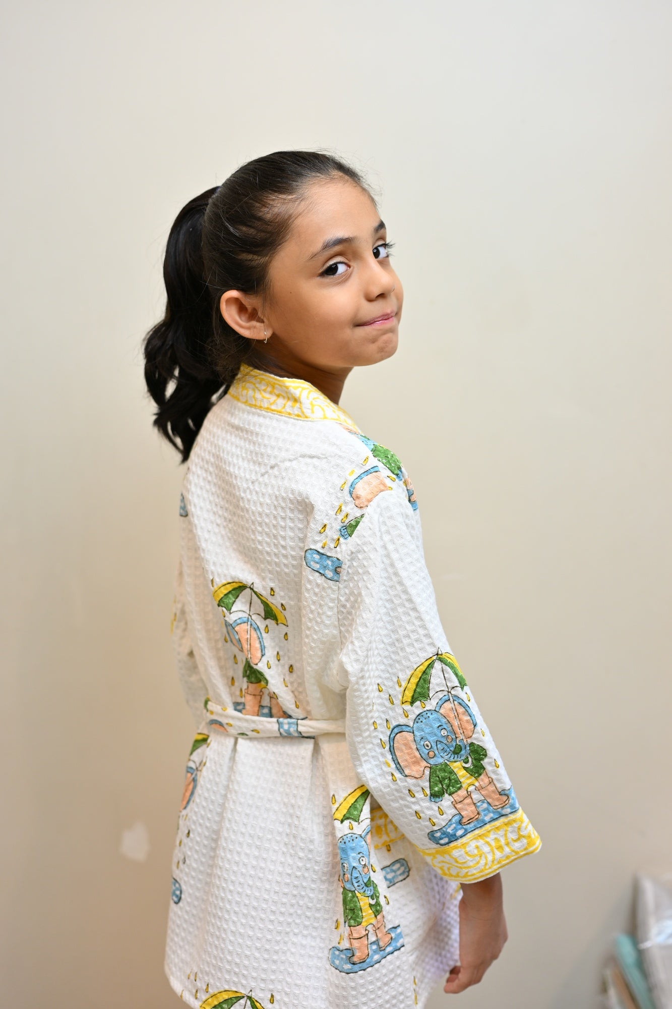 kids bathrobe