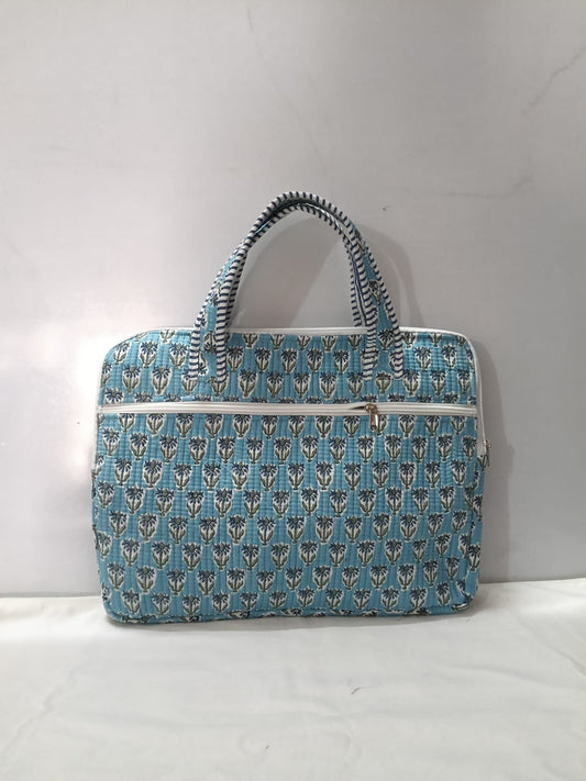 Quilted Laptop Bag with Handle (15-Inch)